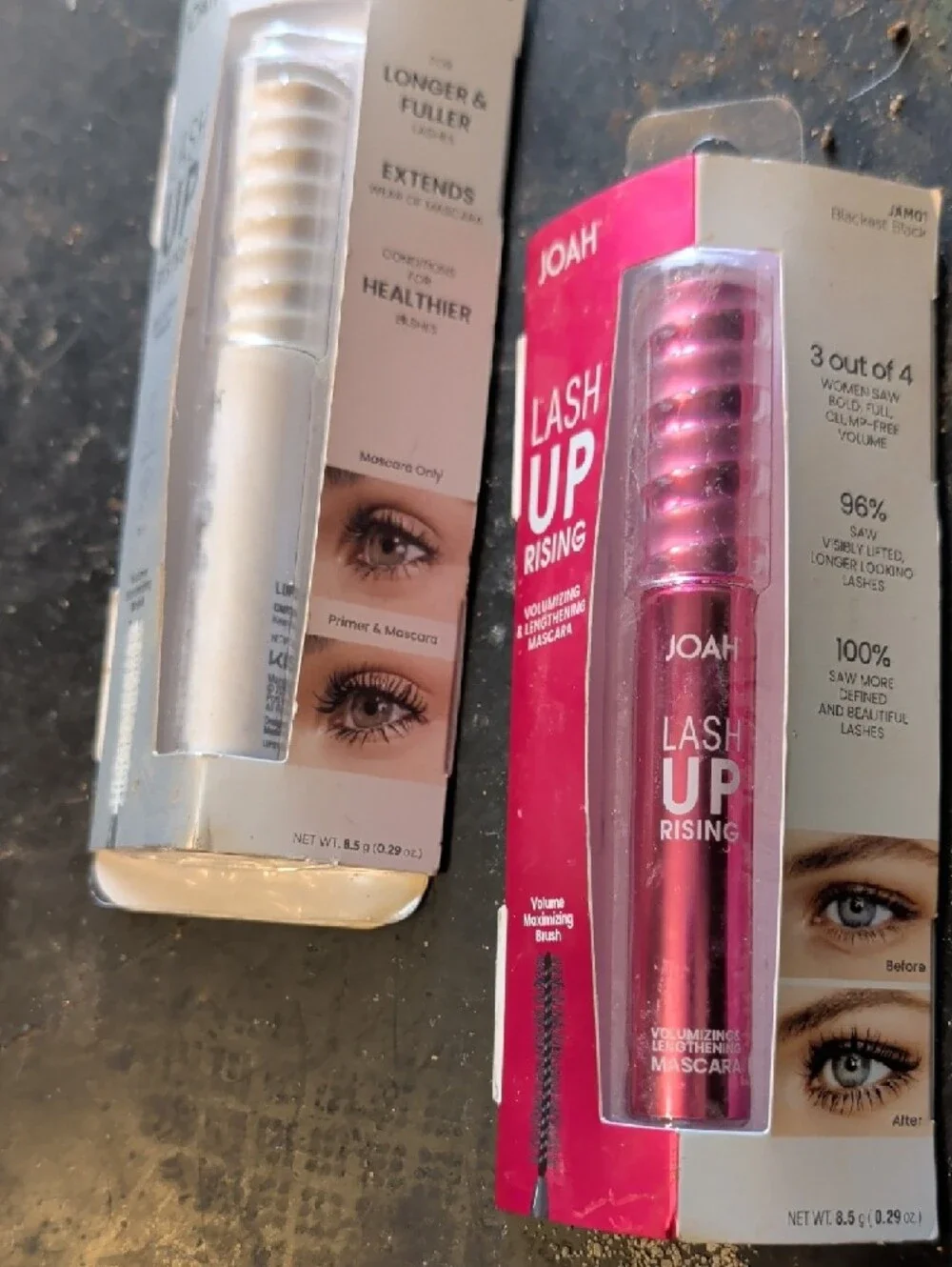 Women’s Mascara - Volumizing Lash Definition